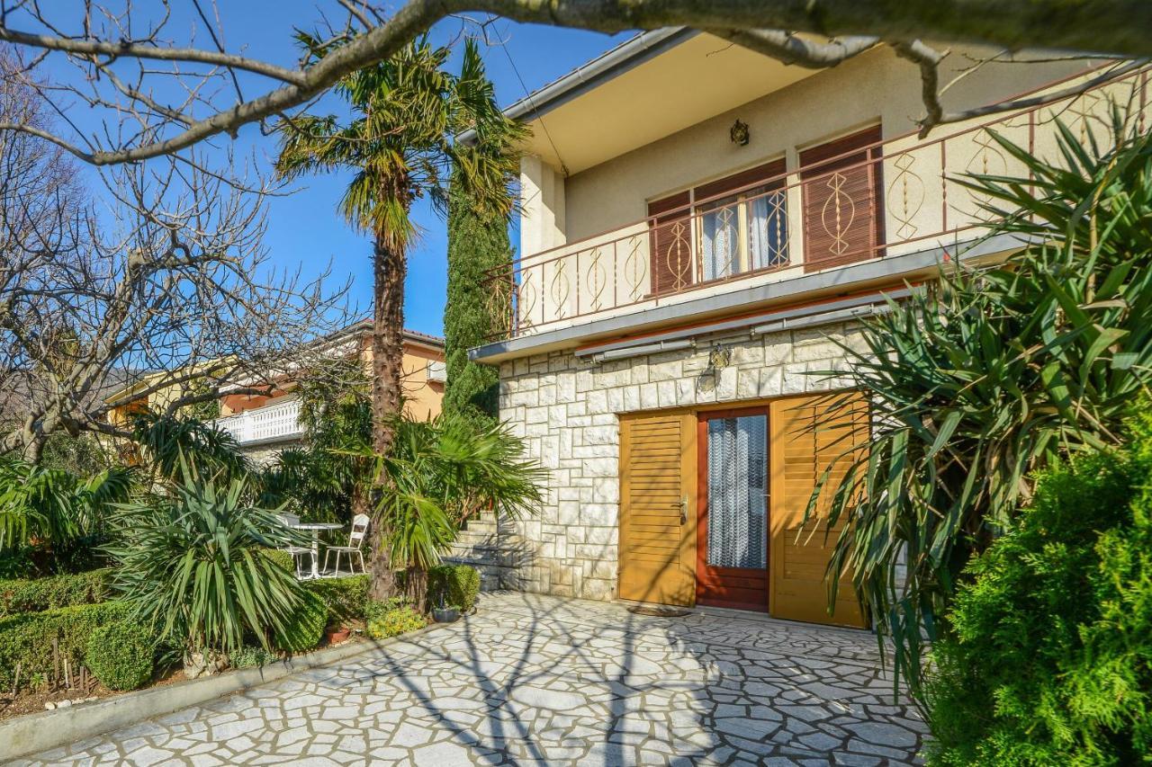 Apartments Antic 4255 Selce Bagian luar foto